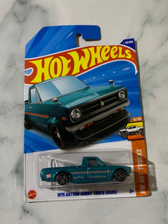 Hot Wheels HW Hot Trucks 1975 Datsun Sunny Truck (B120)