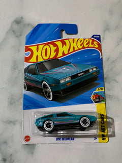 Hot Wheels HW Art Cars DMC Delorean