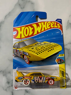 Hot Wheels HW Art Cars '70 Plymouth Superbird
