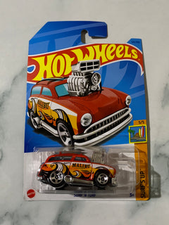 Hot Wheels Surf's Up Surf'N Turf