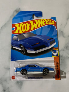 Hot Wheels Muscle Mania '84 Pontiac Firebird