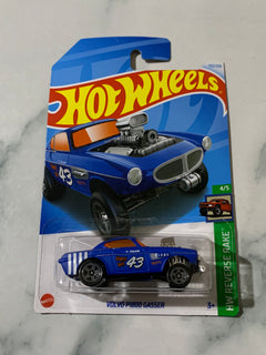Hot Wheels HW Reverse Rake Volvo P1800 Gasser
