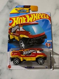 Hot Wheels HW First Response Baja Bison T5