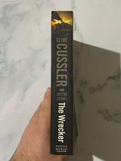 The Wrecker by Clive Cussler and Justin Scott