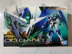 Real Grade 1/144 OO Quan[T] Model Kit